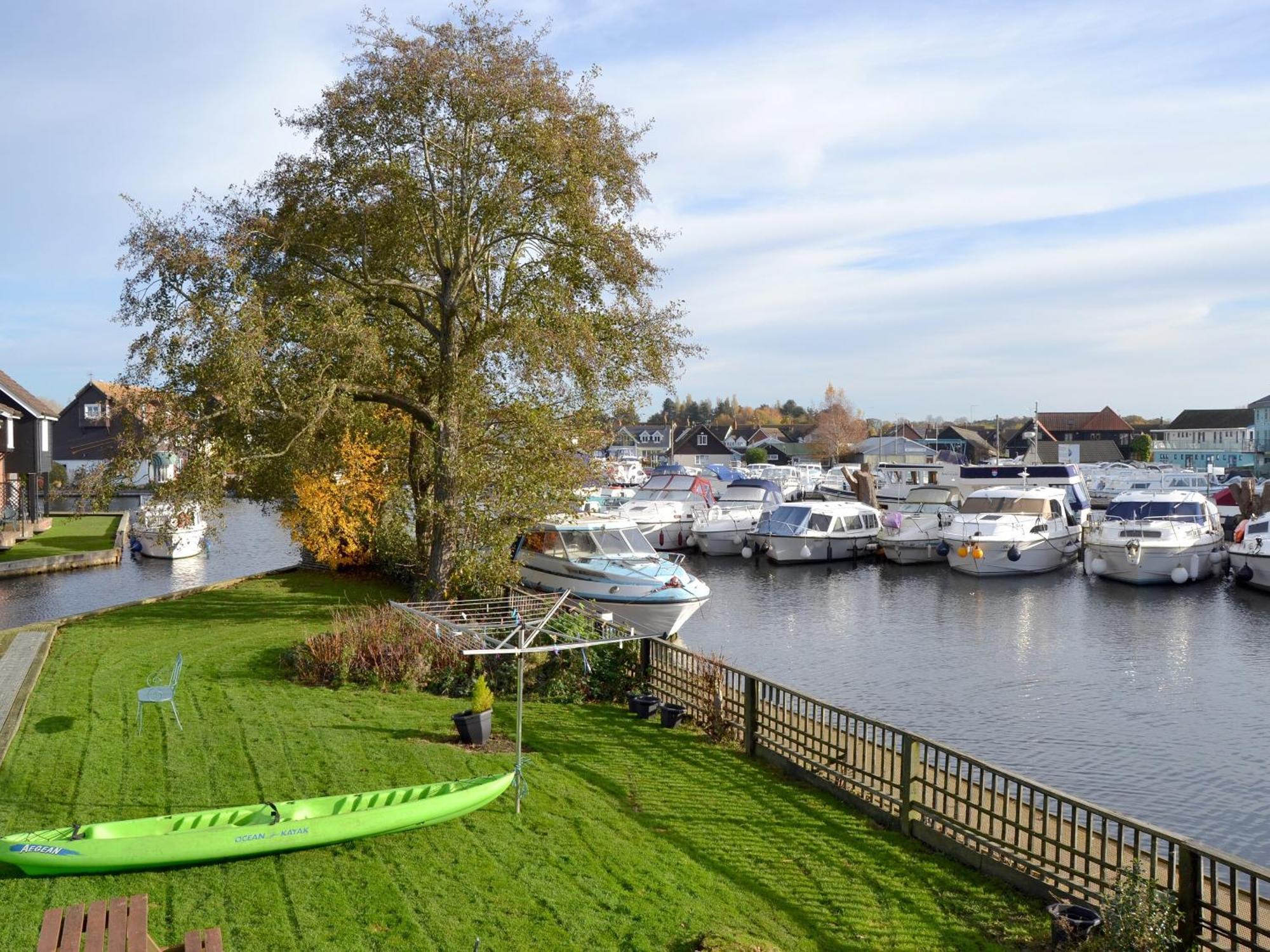 Davids Island Villa Wroxham Ngoại thất bức ảnh